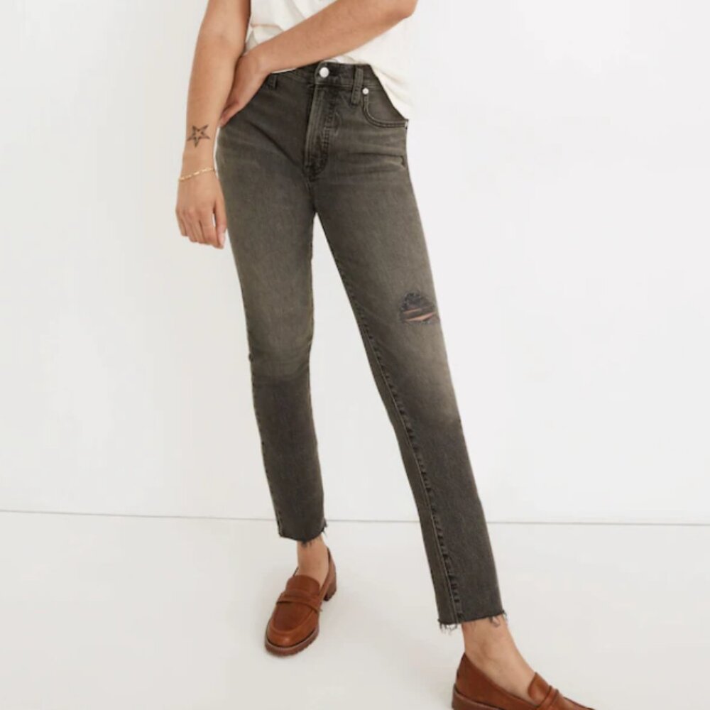 Madewell The Tall Perfect Vintage Jean in Cosner Wash: Knee-Rip Edition